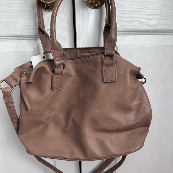 Nice leather bag with shoulder and crossbody strap option - Picture 3 of 3